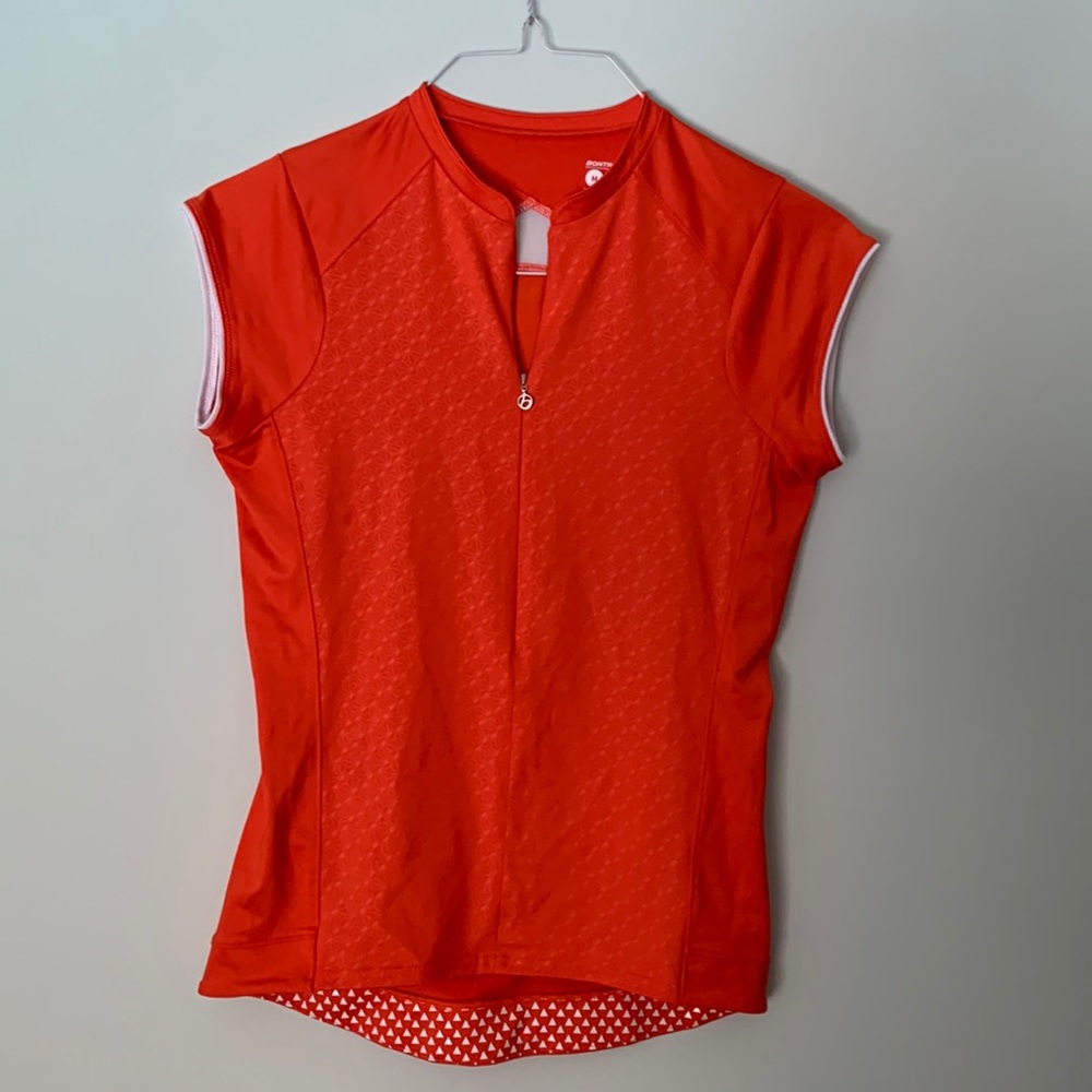 Bontrager women’s Vella slim fit bike jersey